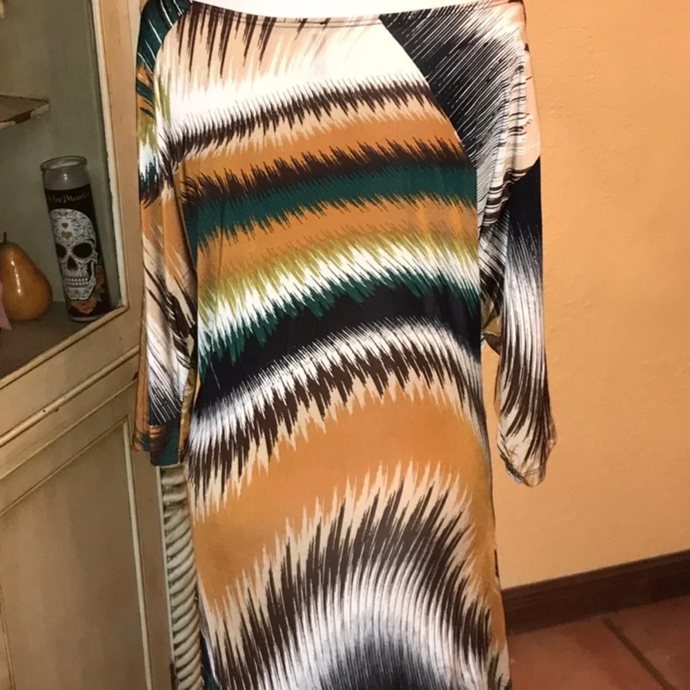 True light Dress - Picture 3 of 5